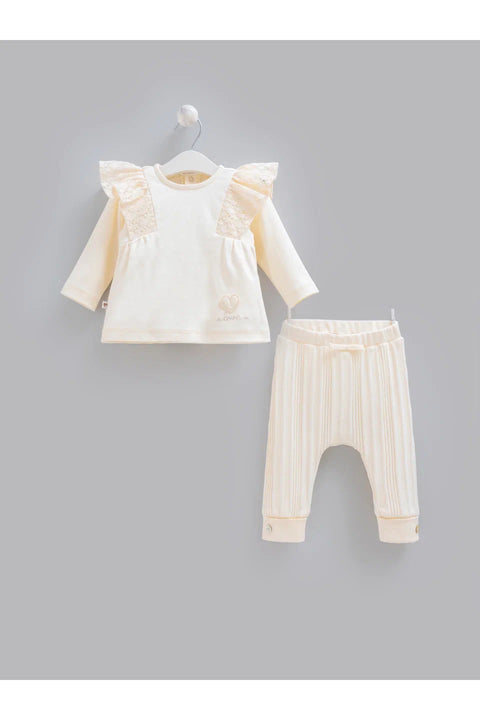 %100 Pamuk Bej Kız Bebek Dantel Detaylı Nakışlı Alt Üst Takım