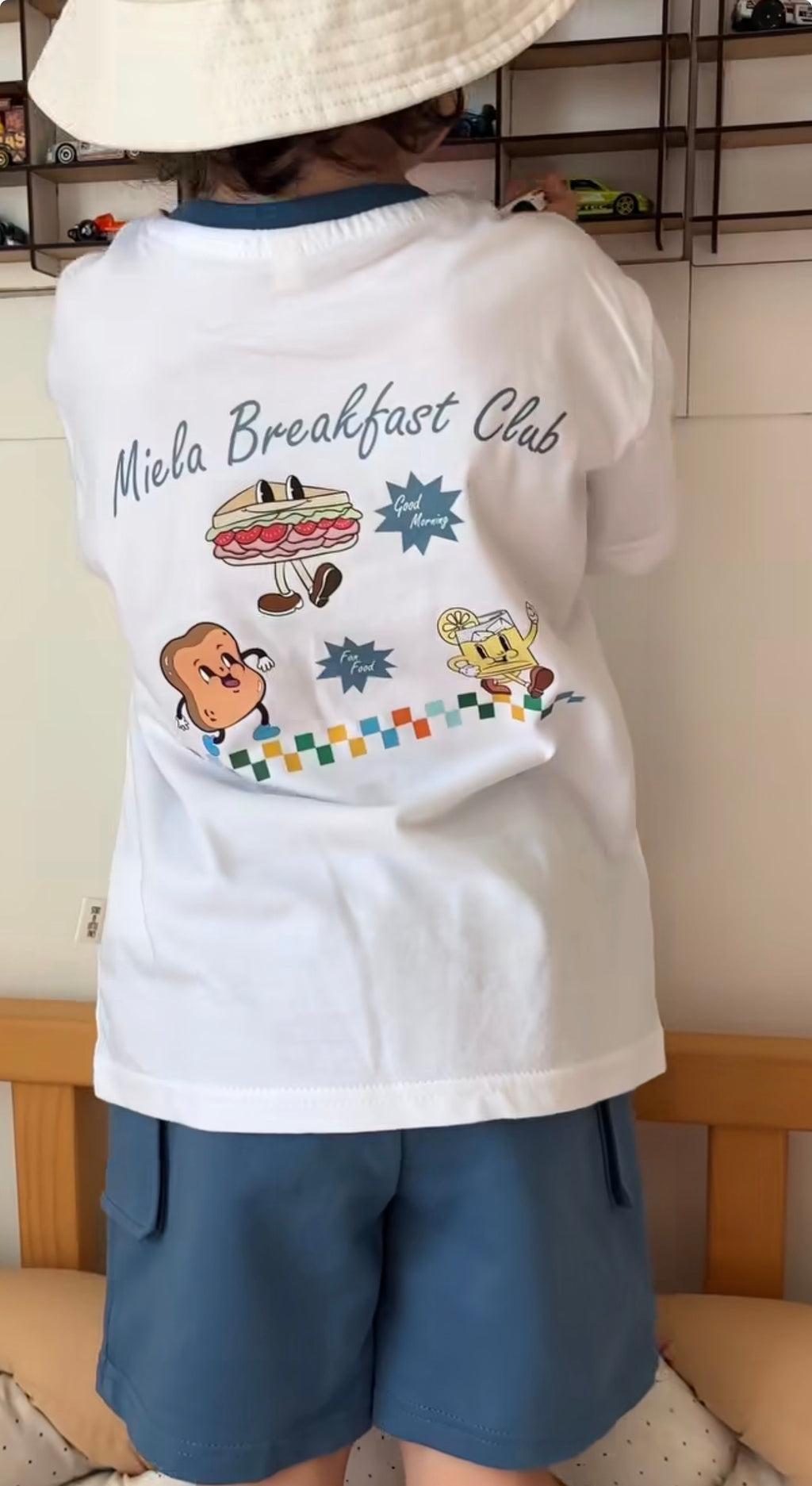 Cartoon Baskılı Oversize Tişört ve Şort Takım