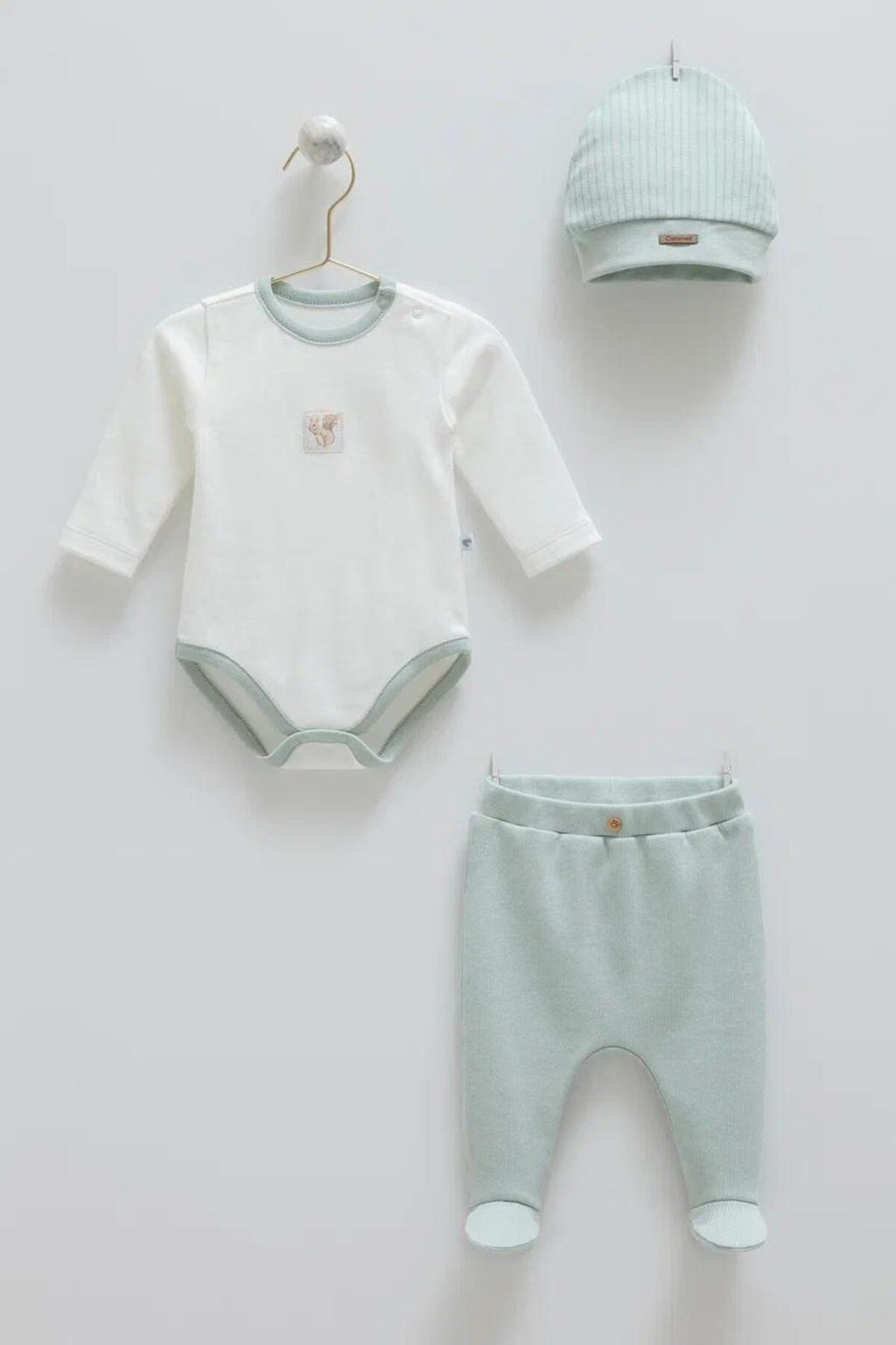 Erkek Bebek Body Pantolon Şapka Takım