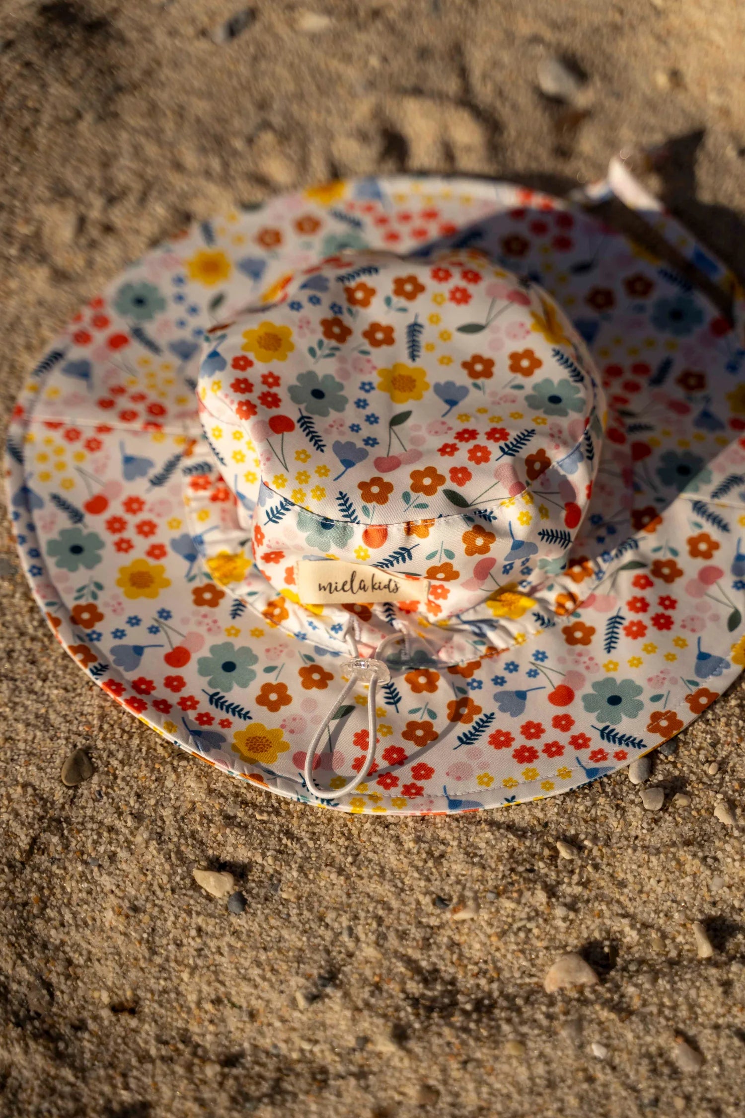 UV Korumalı Pretty Floral Deniz Şapkası